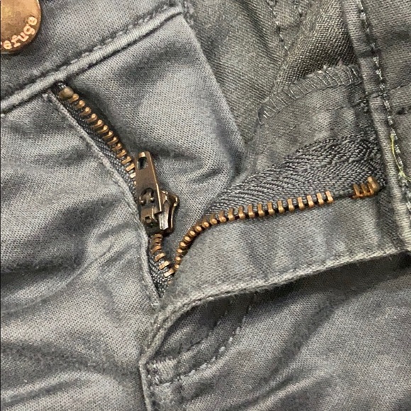 🌵3/$20• Grey High Wasted Denim Jean Shorts - Picture 4 of 4